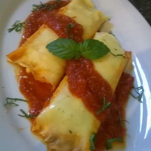 Meet your Posher, Chef maria